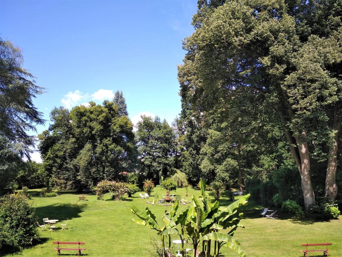 Saint-Rémy-de-Chargnat Chateau De La Vernede, La Grande Vernede מראה חיצוני תמונה
